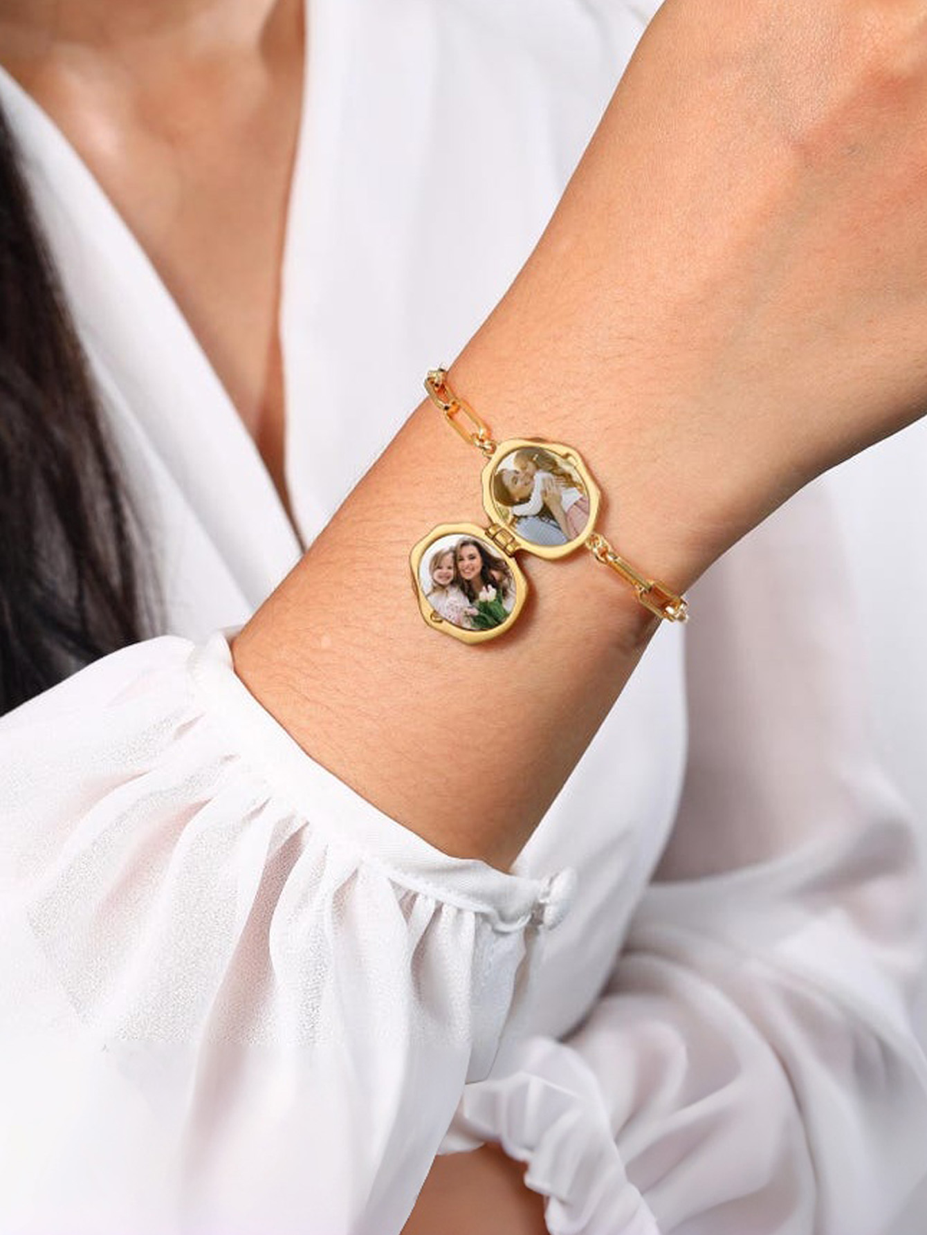 Custom Photo Pendant Bracelet, Little Angel Flip-Top Photo Bracelet